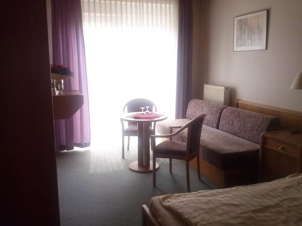 Landhotel Hamburger Hof Nettlingen Zimmer foto